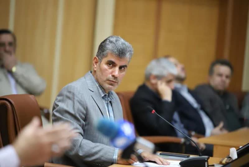 رئیس سازمان جهاد کشاورزی خبر داد:  تولید روزانه ۵۵۰ تن مرغ از مرغداری‌های گیلان